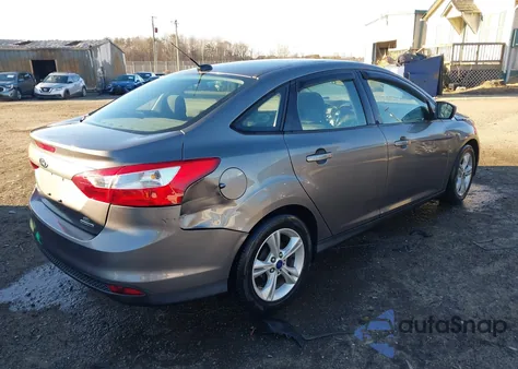 2014 Ford Focus Se z USA, uszkodzony, nr VIN 1FADP3F26EL437116